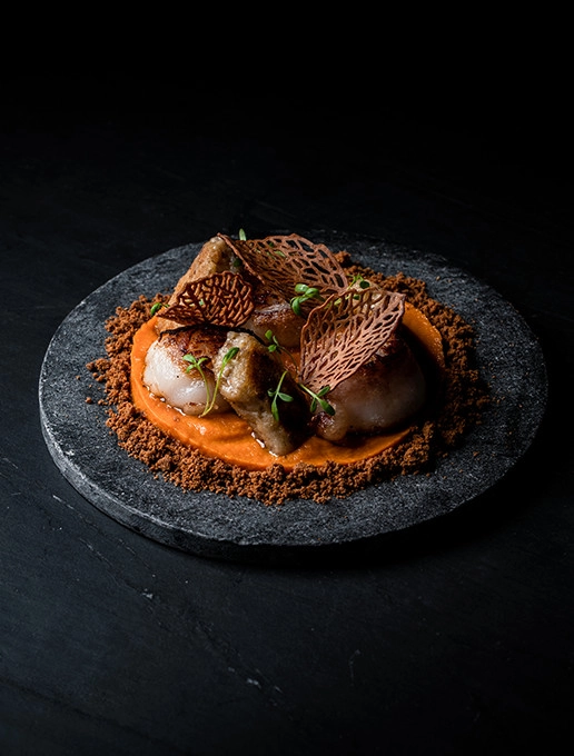 Un plat raffiné et créatif proposé lors de la Fête des Mères au restaurant Dans le Noir ?